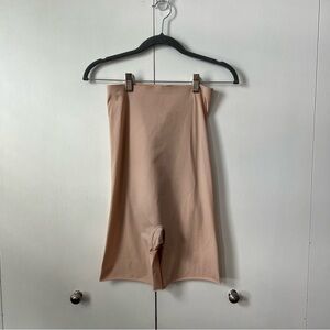 SPANX Thinstincts High-Waisted Mid-Thigh Shorts – Size L